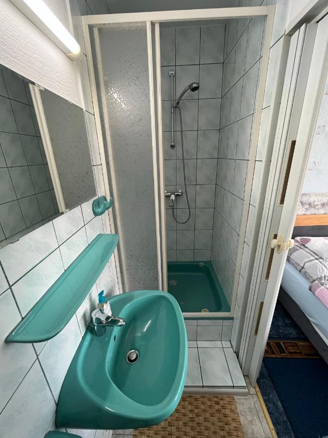 Karolin Apartman Бюк Экстерьер фото
