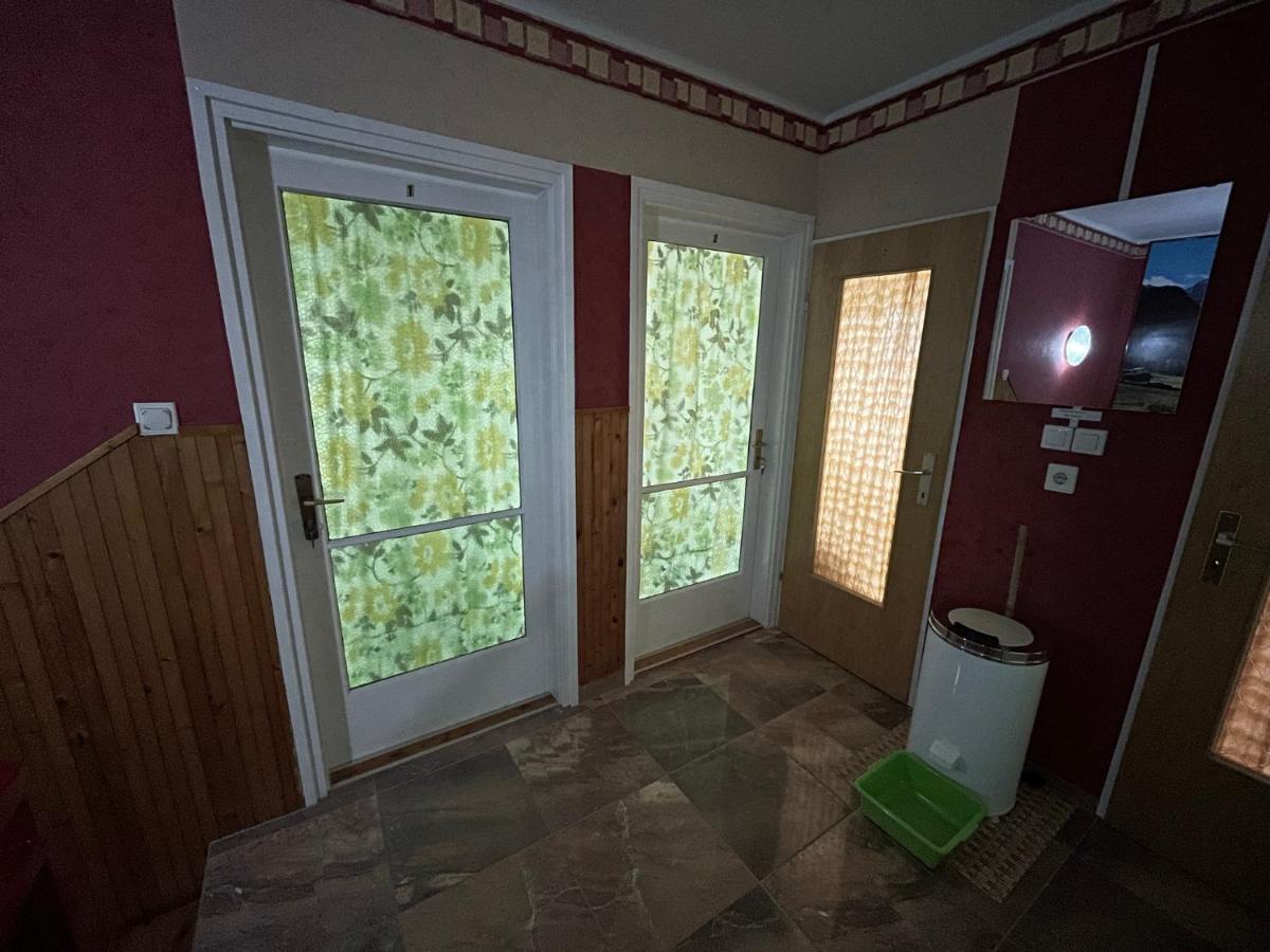 Karolin Apartman Бюк Экстерьер фото