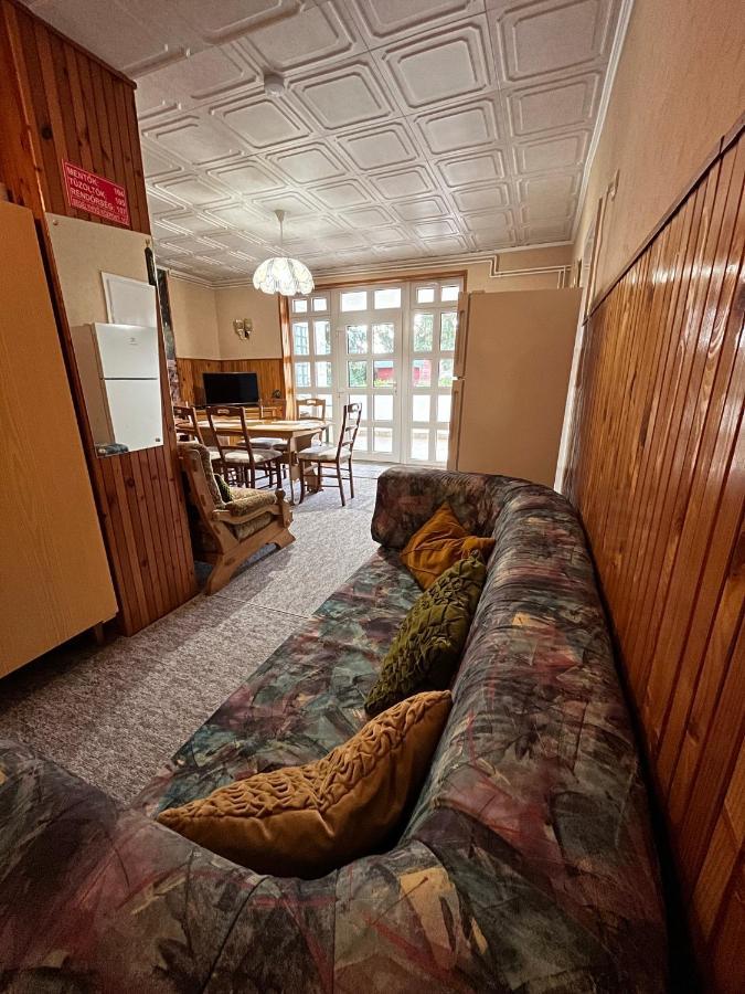 Karolin Apartman Бюк Экстерьер фото