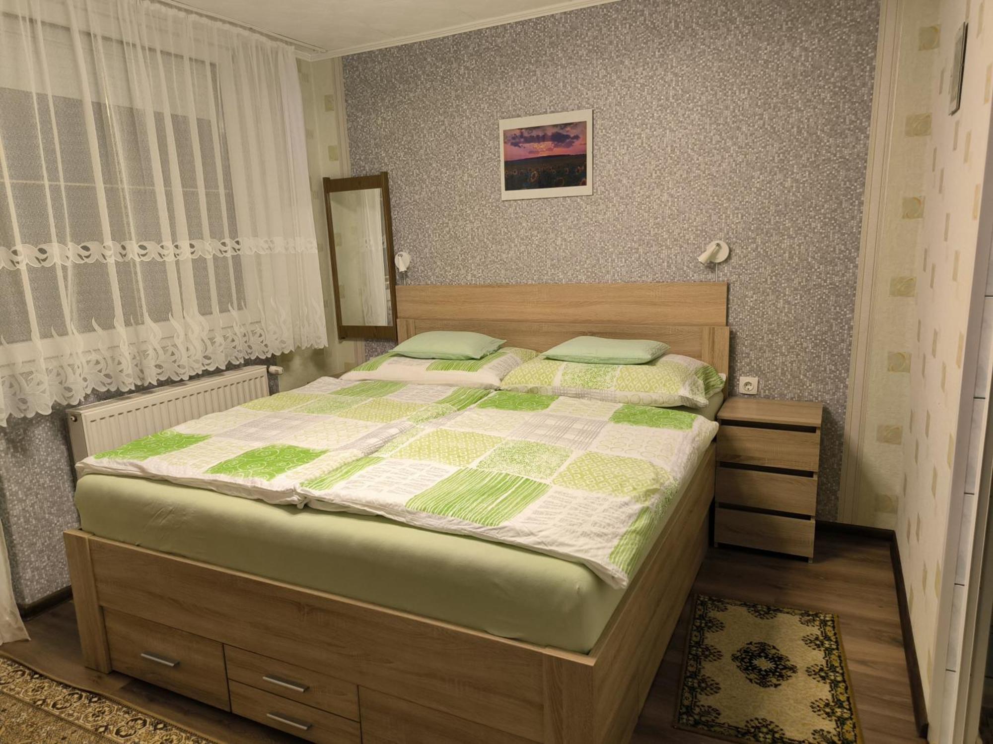 Karolin Apartman Бюк Экстерьер фото