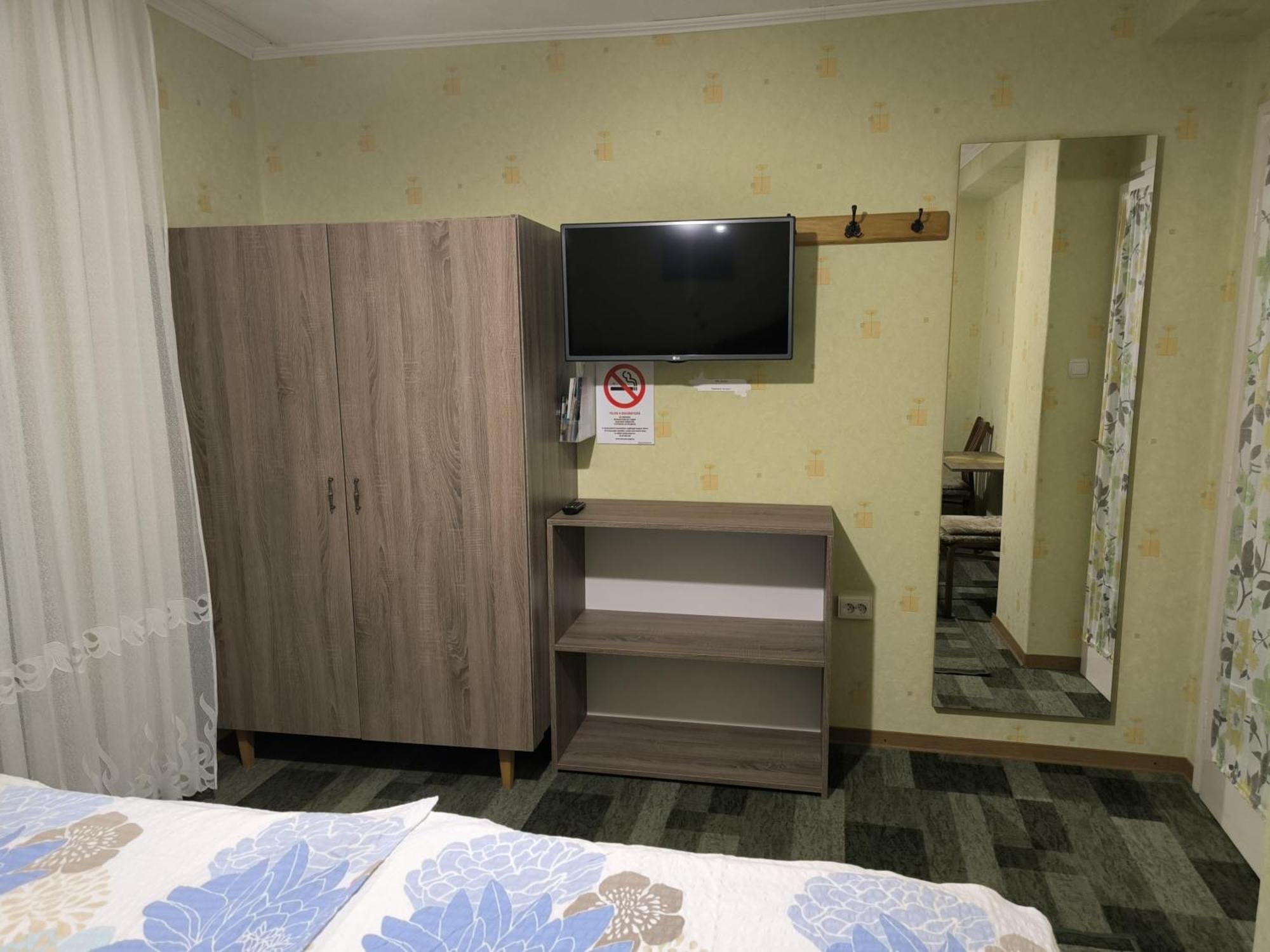Karolin Apartman Бюк Экстерьер фото