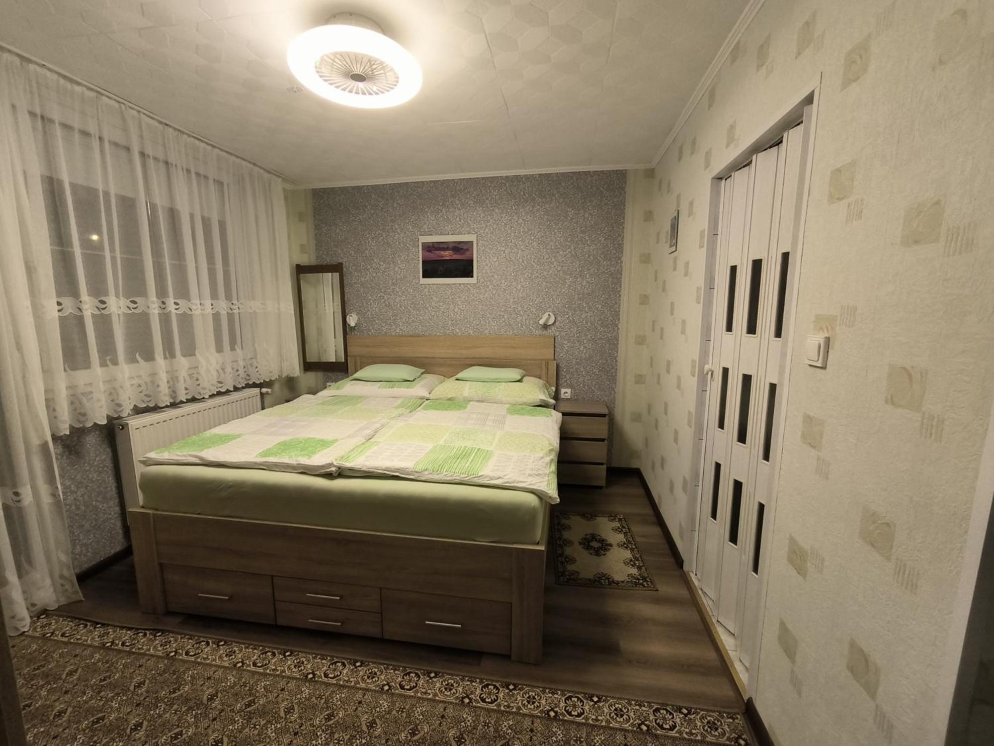 Karolin Apartman Бюк Экстерьер фото