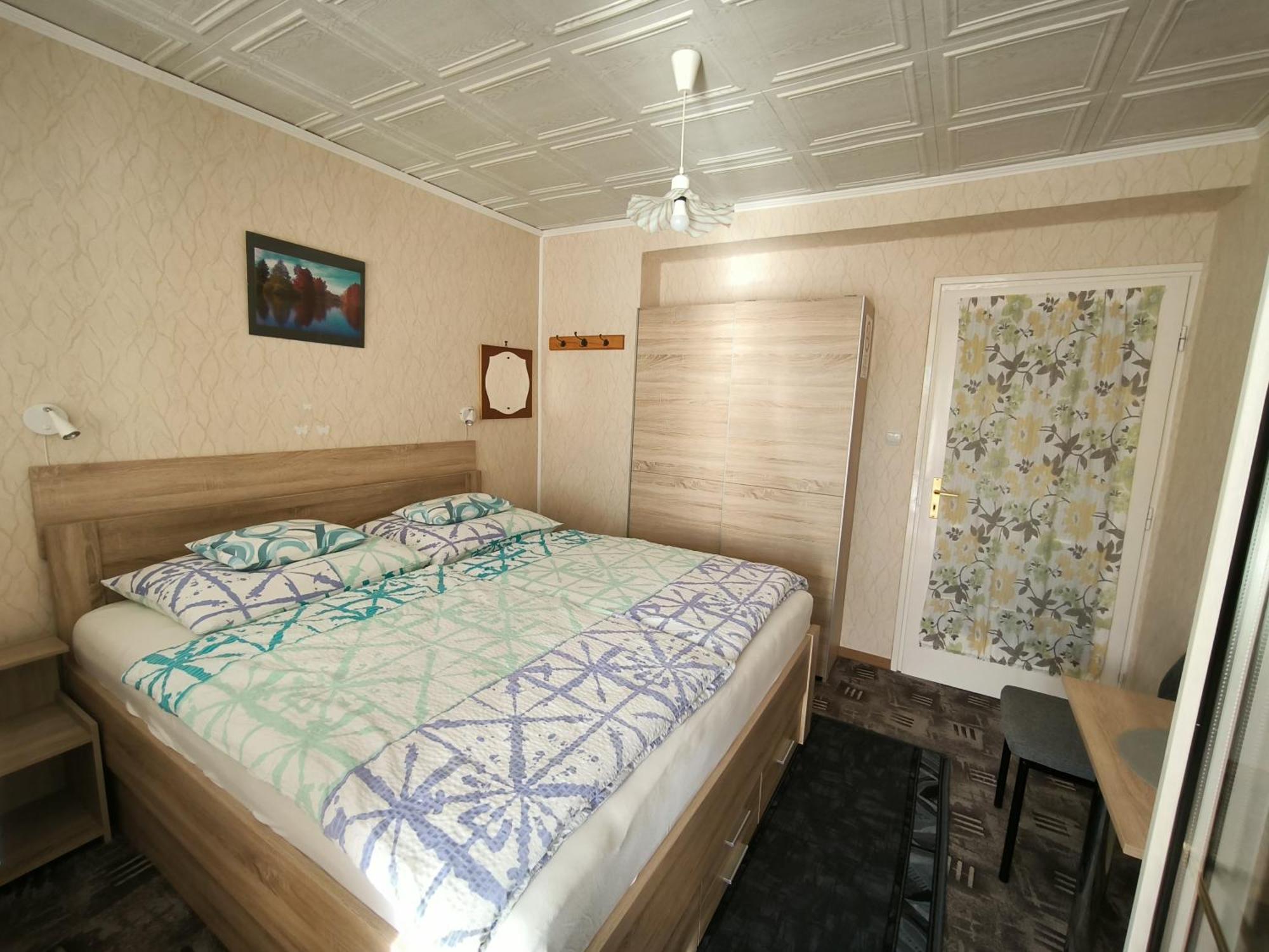 Karolin Apartman Бюк Экстерьер фото
